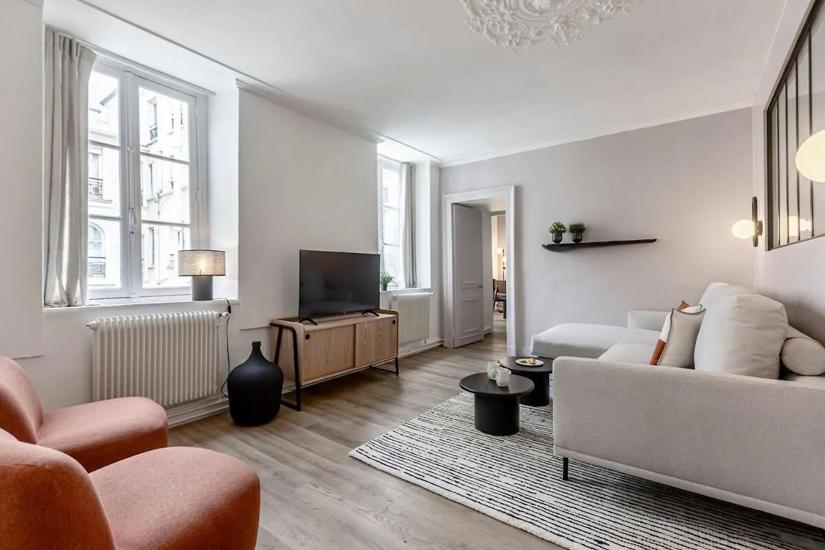 43#Opera # Grand Boulevards # 4Bedrooms # Paris 02 # Ac