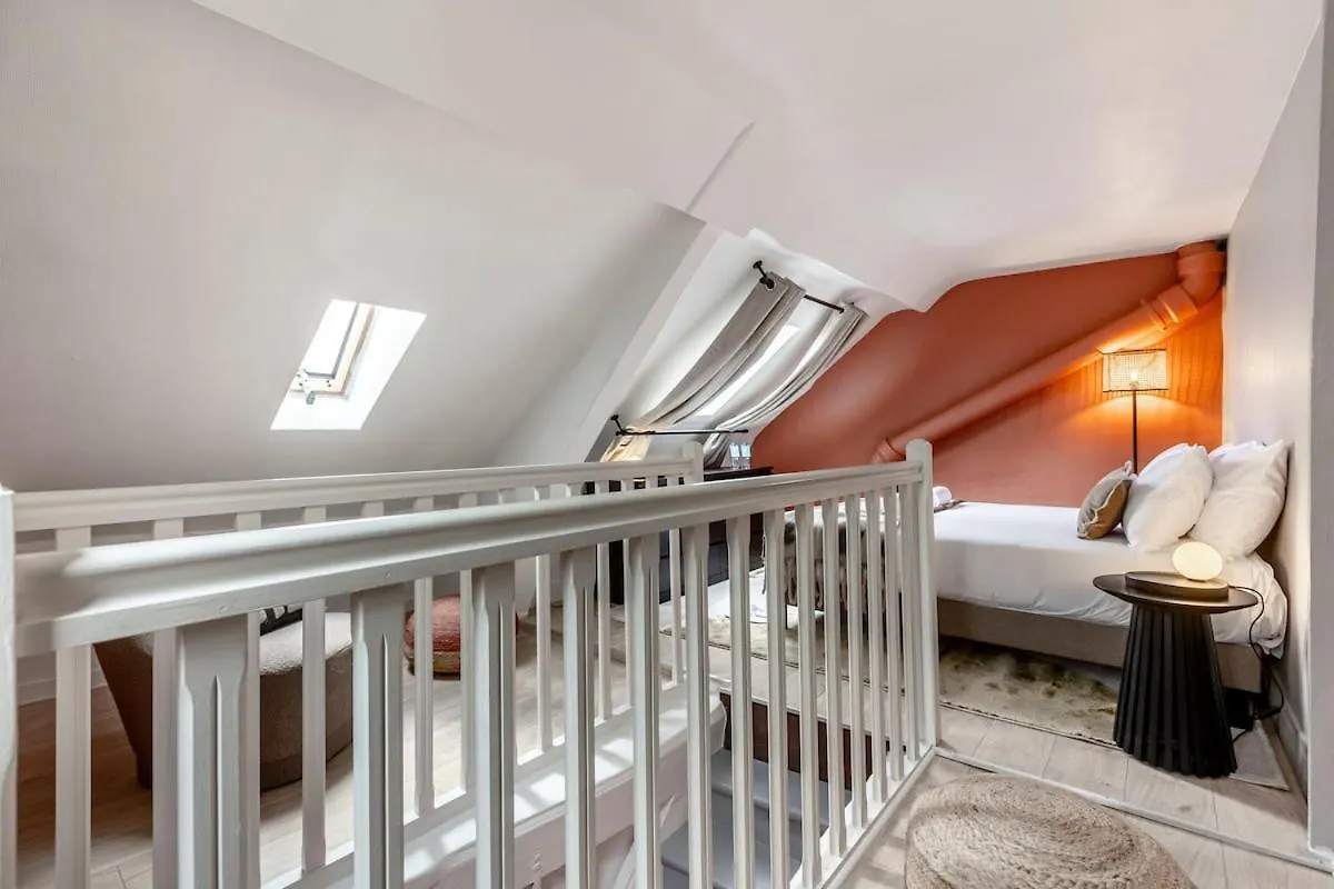 43#Opera # Grand Boulevards # 4Bedrooms # Paris 02 # Ac